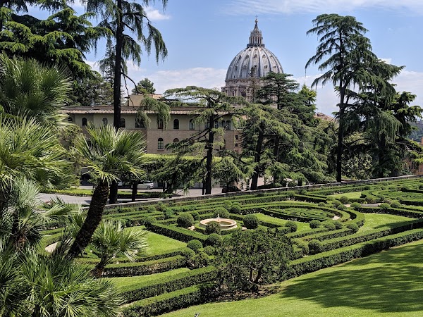 Gardens of Vatican City 3