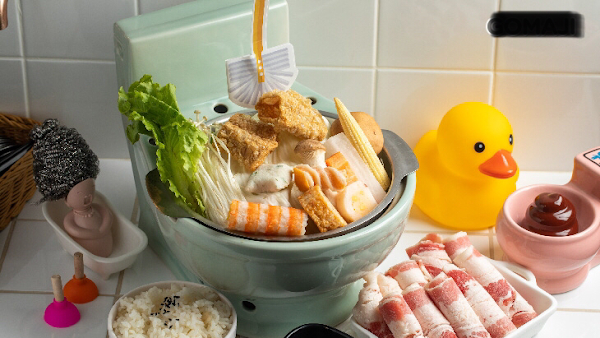 Modern Toilet Theme Restaurant 4