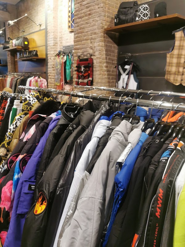Mtn Outlet 2