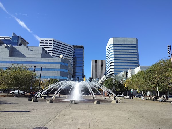 Tom McCall Waterfront Park 3