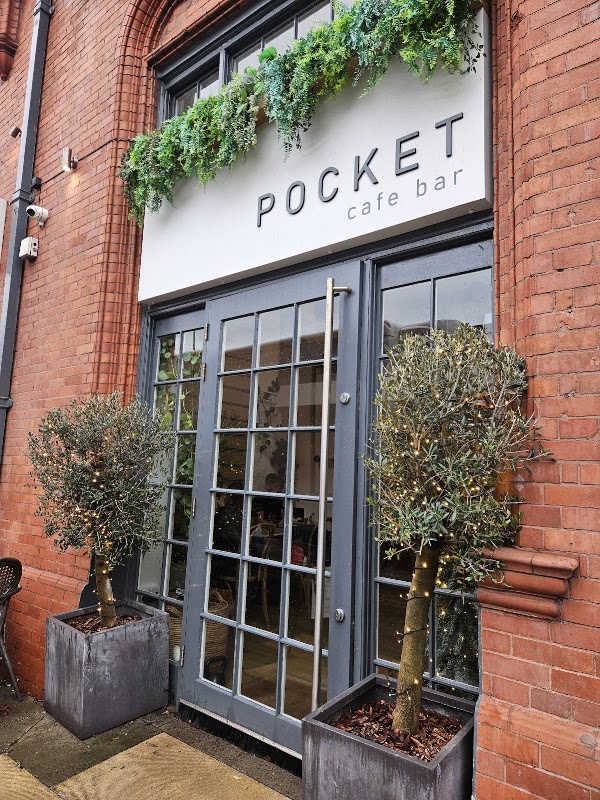 Pocket cafe bar
