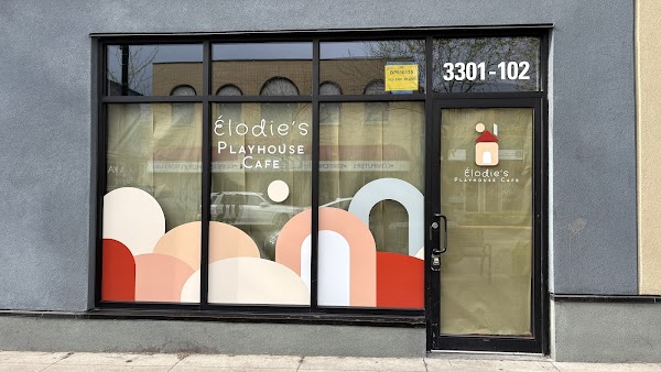 Élodie's Playhouse Cafe 4