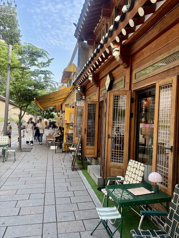 Seosulla-gil (Jongmyo Shrine Stone Wall Walkway) 3