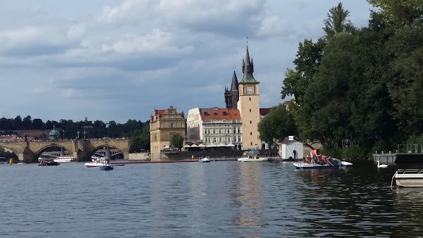 Slovanský ostrov 1