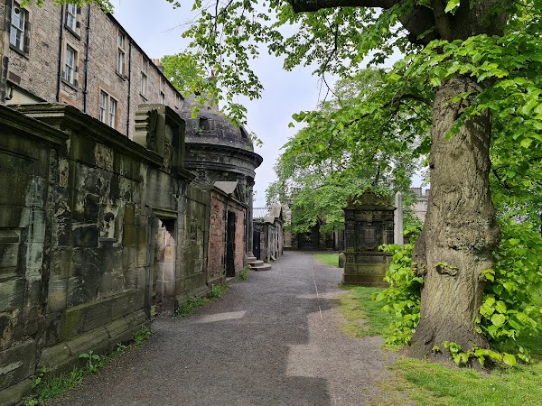 Greyfriars Bobby Statue 2