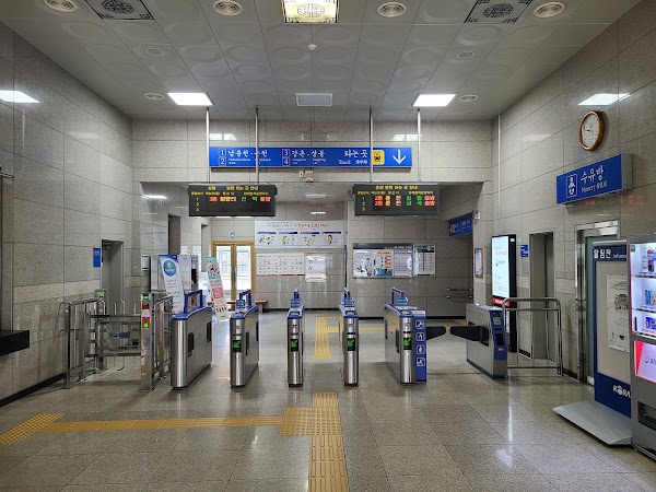 Gimyujeong Station