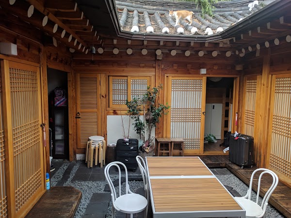 Korean Traditional House(HANOK) by Gyeonbokgung Palace 4