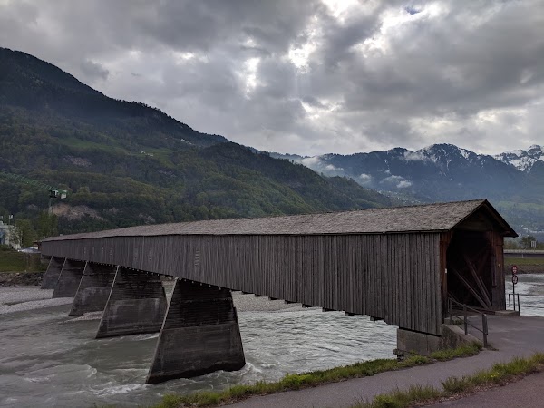 Alte Rheinbrücke 5