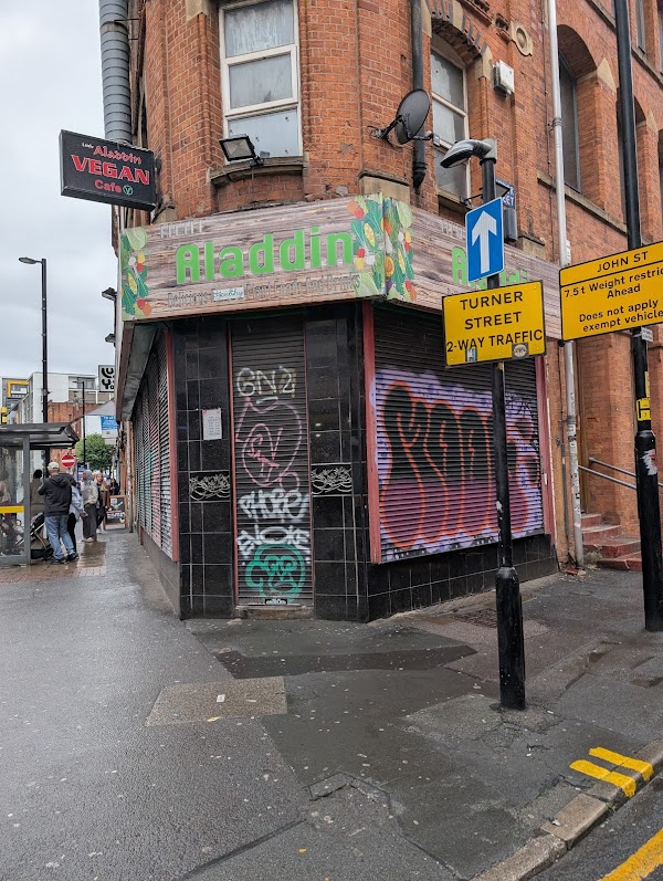 Little Aladdin (vegan cafe) 4