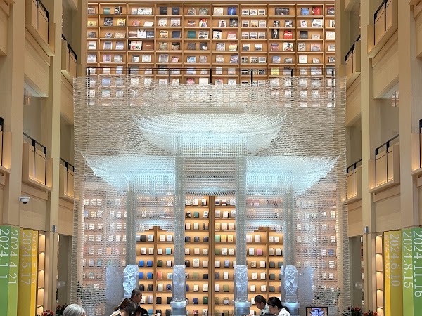 Shanghai Xuhui Library 4