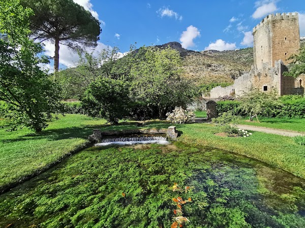 Giardino di Ninfa 2
