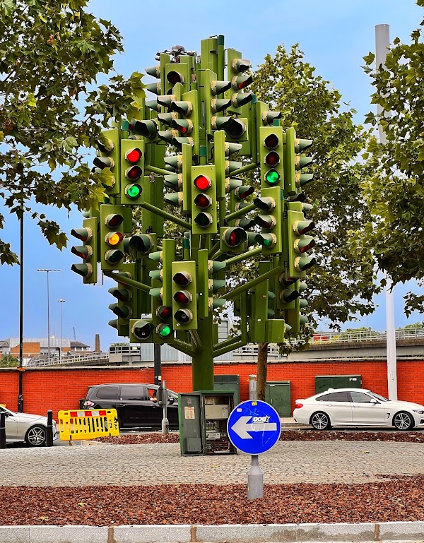 Traffic Light Tree