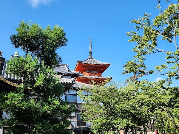 Kiyomizu-dera Sentai Sekibutsugun (Thousand Stone Buddhas) 4