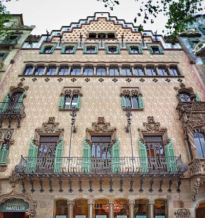 Barcelona must visit 2026 36