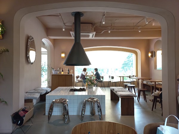 마사비스 카페 연남점 (Mercerbis dessert cafe in Yeonnam-dong) 2