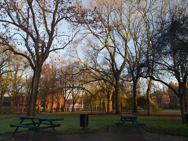 Whitworth Park 4