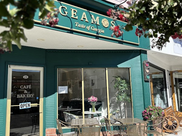 GEAMOS CAFÉ & BAKERY 1