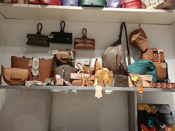 Tatie Factory Outlet 5