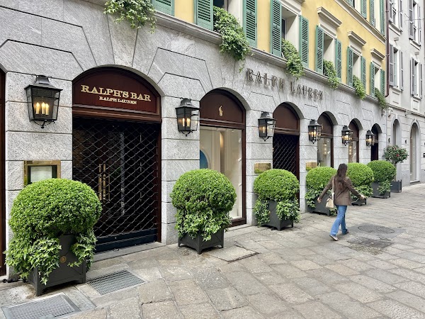 Ralph's Bar 2