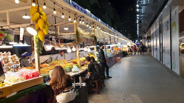 Pratunam Market 2