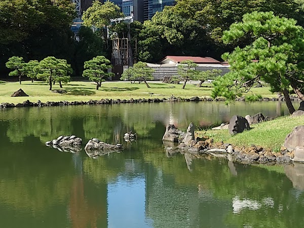 Kyu-Shiba-rikyū Gardens 5