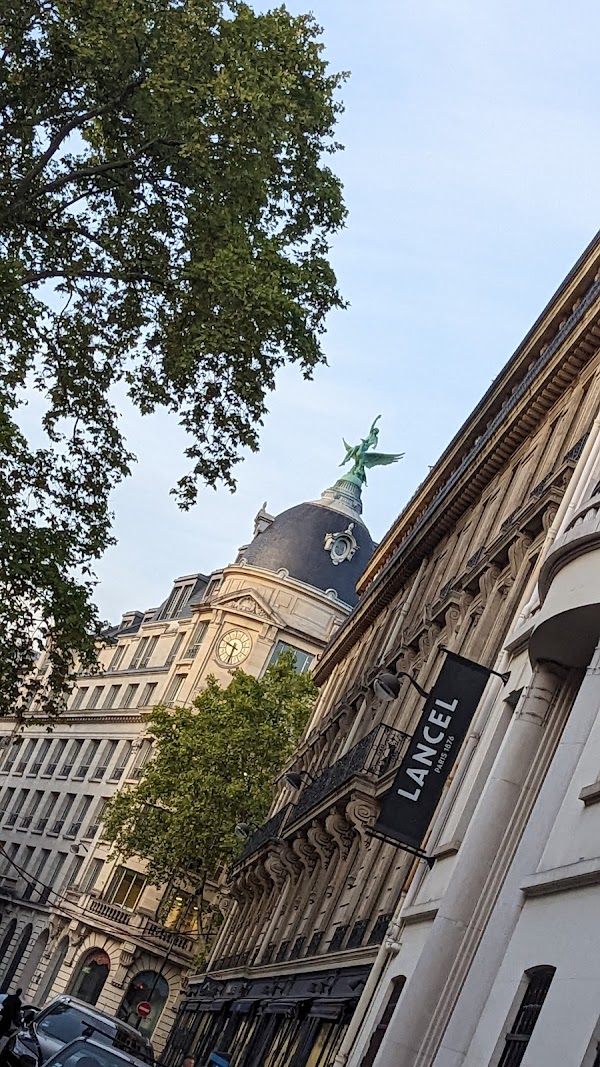 8th arrondissement 3