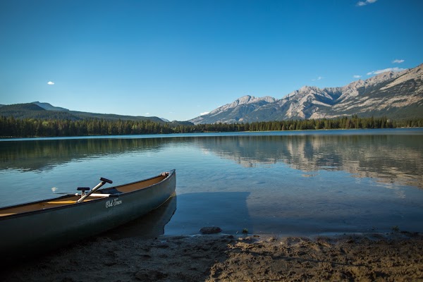 Lake Edith and Lake Annette