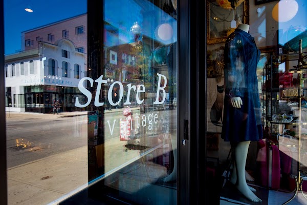 store B vintage
