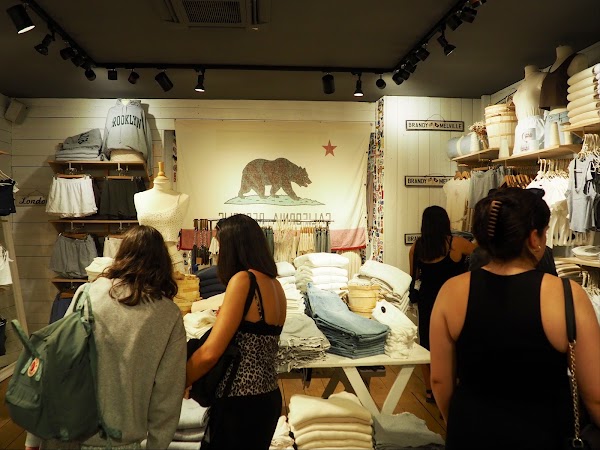 Brandy Melville Roma 5