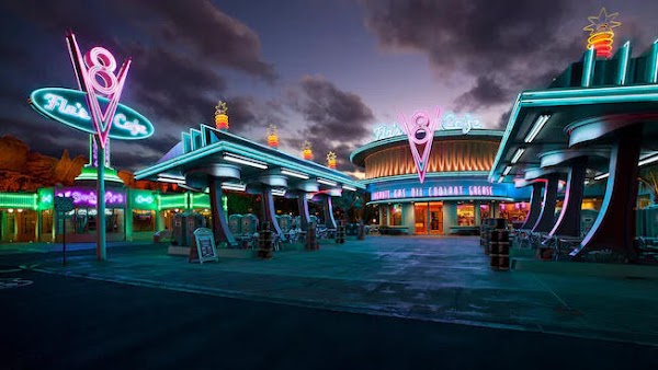 Flo's V8 Cafe 3