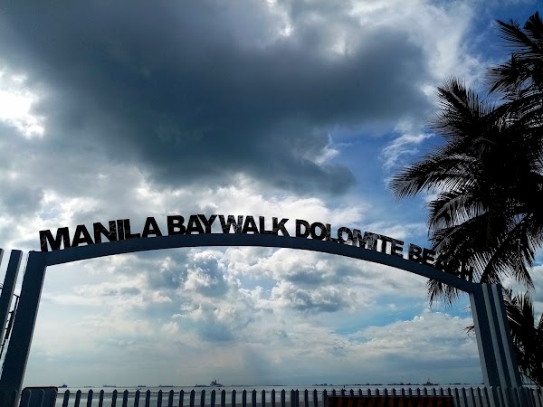 Manila Bay Beach 3