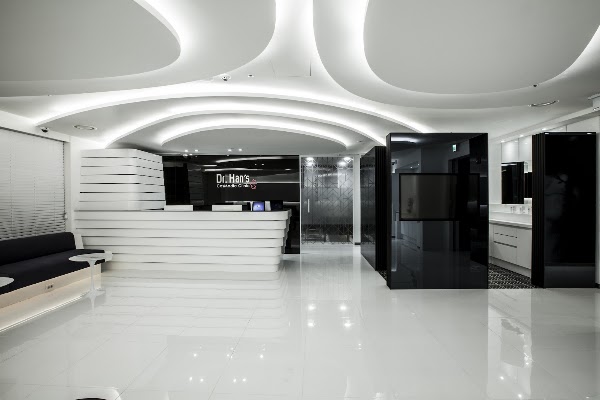 Dr. Han's CosMedic Clinic