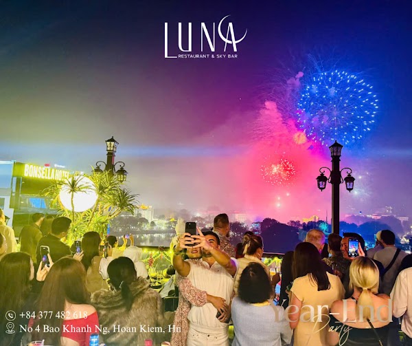 Luna Restaurant & Skybar 4