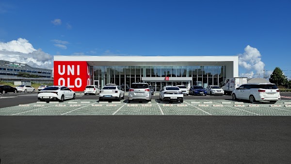 UNIQLO Seoguipo 2