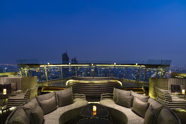Alfresco 64 3