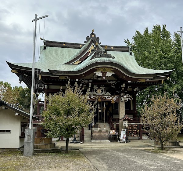 Shinjuku Suwa Shrine