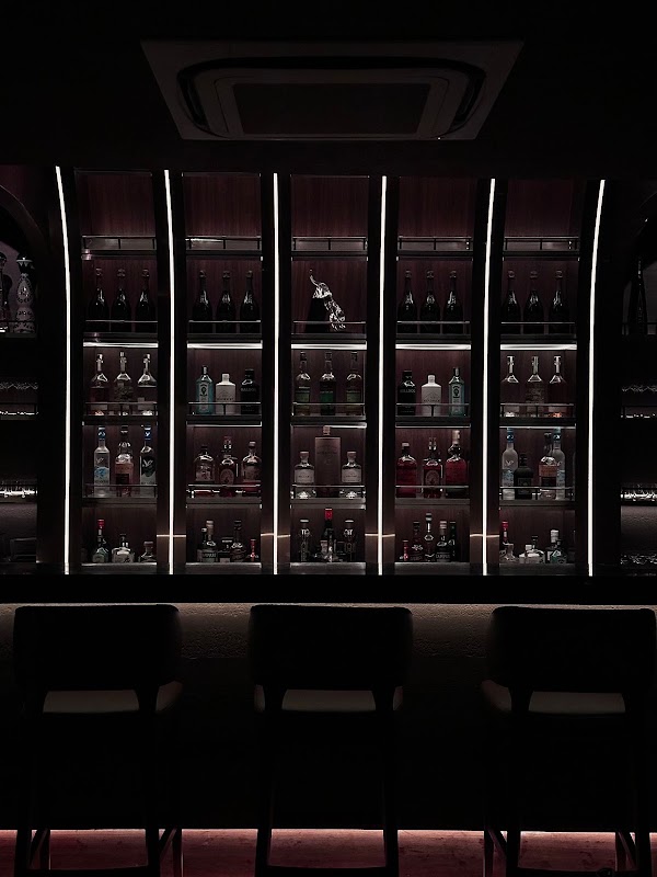Blind Tiger - Speakeasy Cocktail Bar