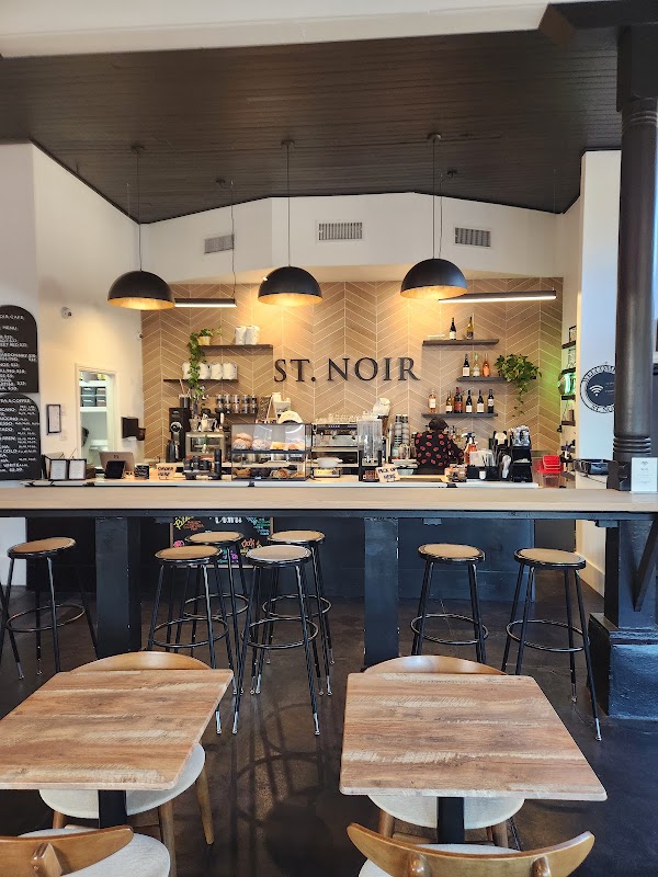 St. Noir Café 4