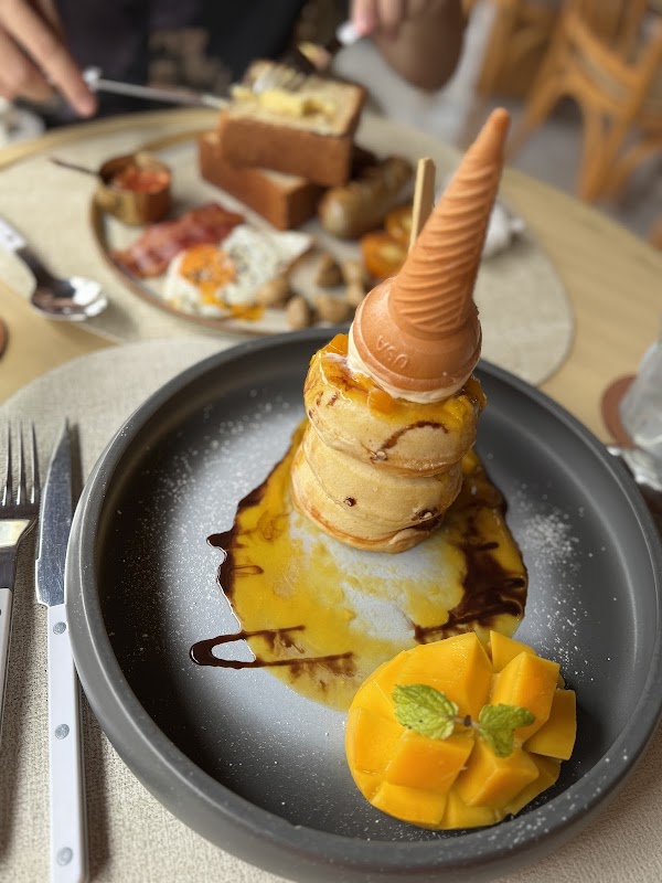 Comoda Restaurant 4