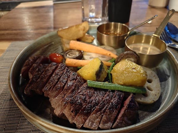 Dragon View Bar & Restaurant 5