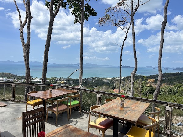 Dragon View Bar & Restaurant 2
