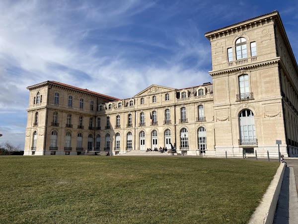 Palais du Pharo 5
