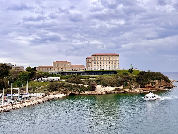 Palais du Pharo 4