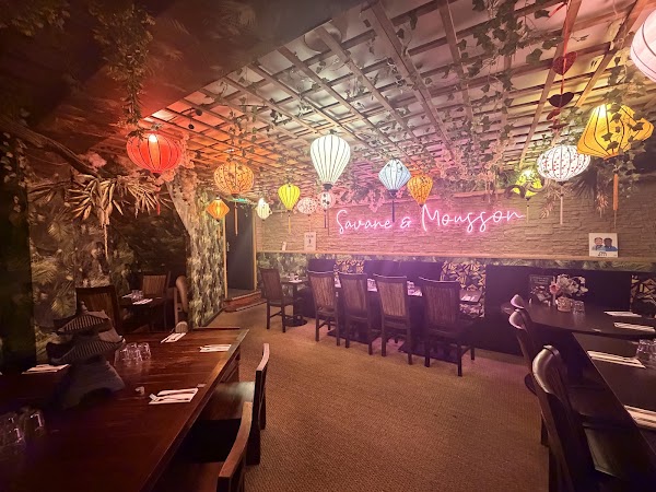 Savane & Mousson Restaurant - Paris 11 3
