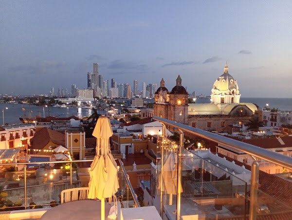 Alyzia RoofTop & Dining by Movich Hotels 3