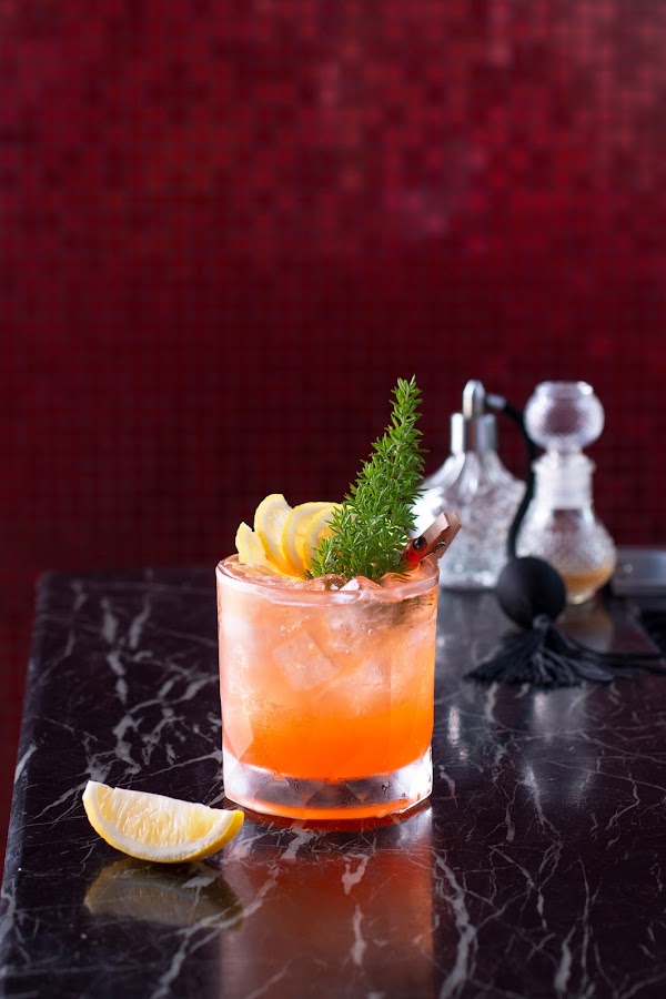 RedSquare Rooftop Bar 5