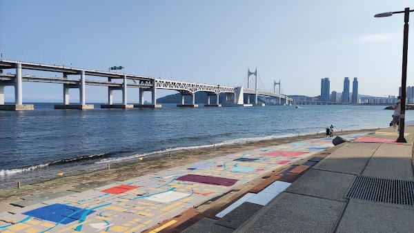 Millak Waterside Park 5