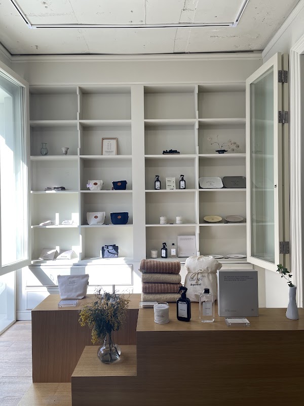 depound Hannam Showroom 3