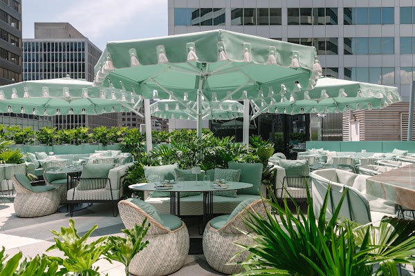 Ultra Restaurant 4