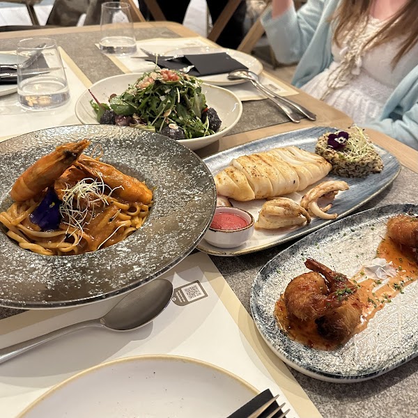 Tholoto Brunch & Restaurant 2